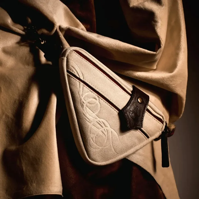Reverse 1999 x Assassins Creed: Belt Bag - Assassin's Satchel (Ezio Ver.)