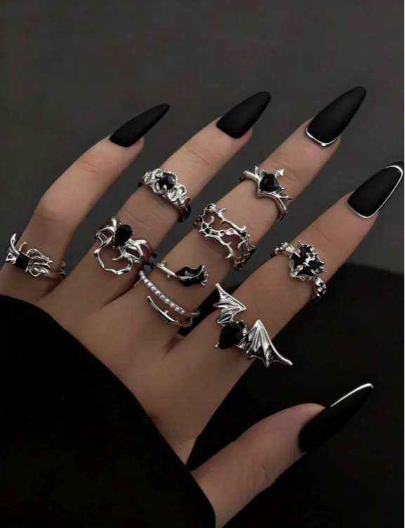 Gothic Faux Gem ring set 