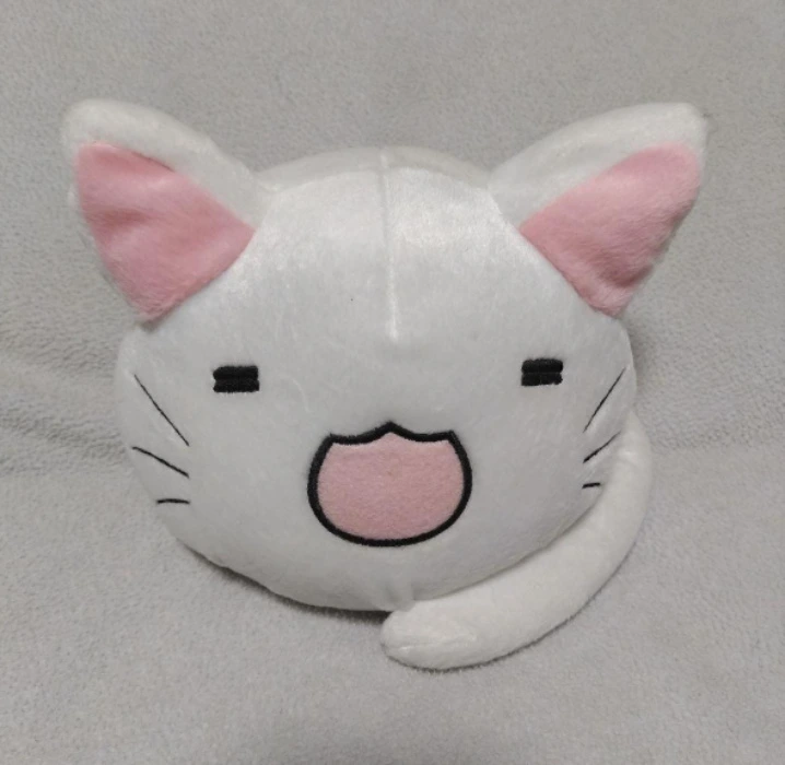 lucky star nyamo plush -w-