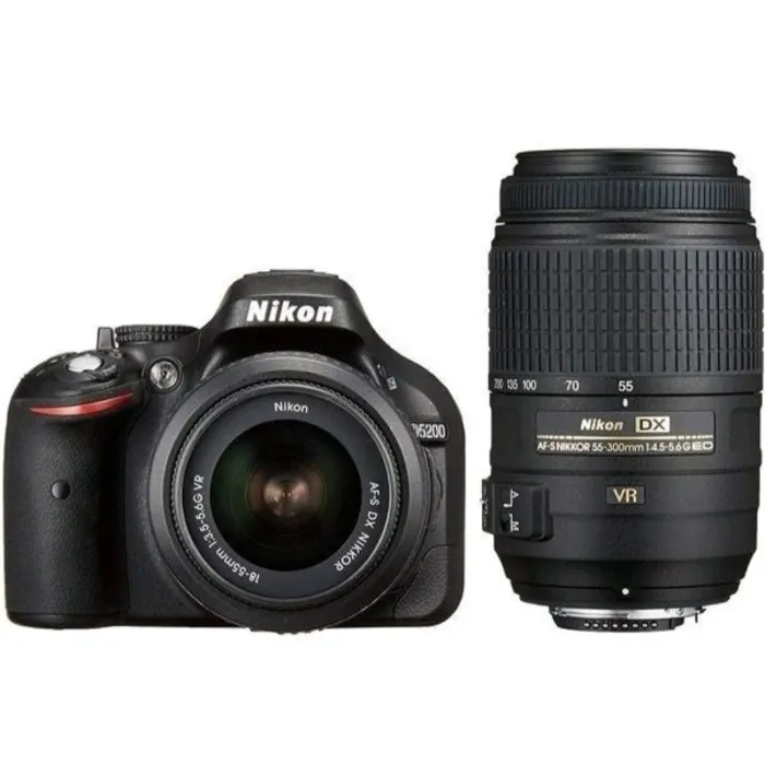 Nikon D5200 with Extra Lens