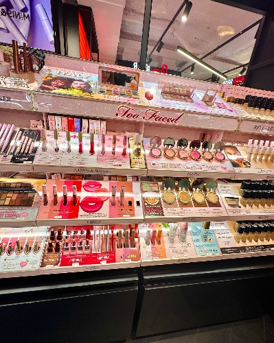 Make up 
