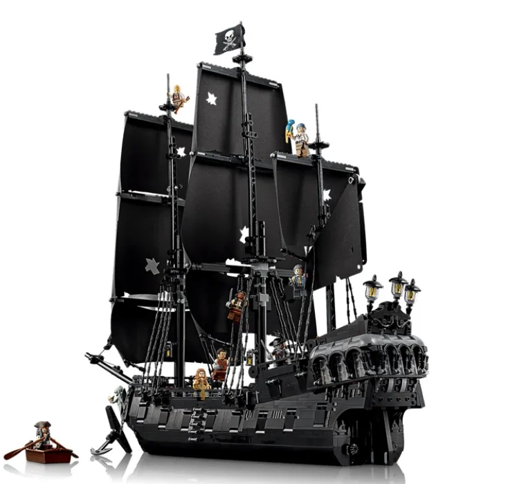 LEGO Captain Jack Sparrow's pirate ship
