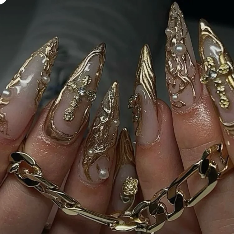 NAILS 