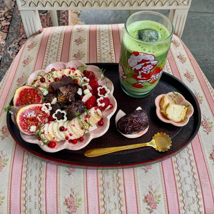 Breakfast in bed