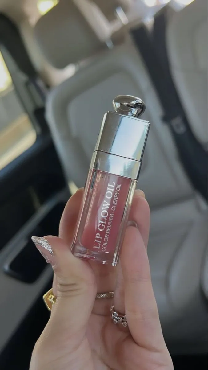 Lip gloss 