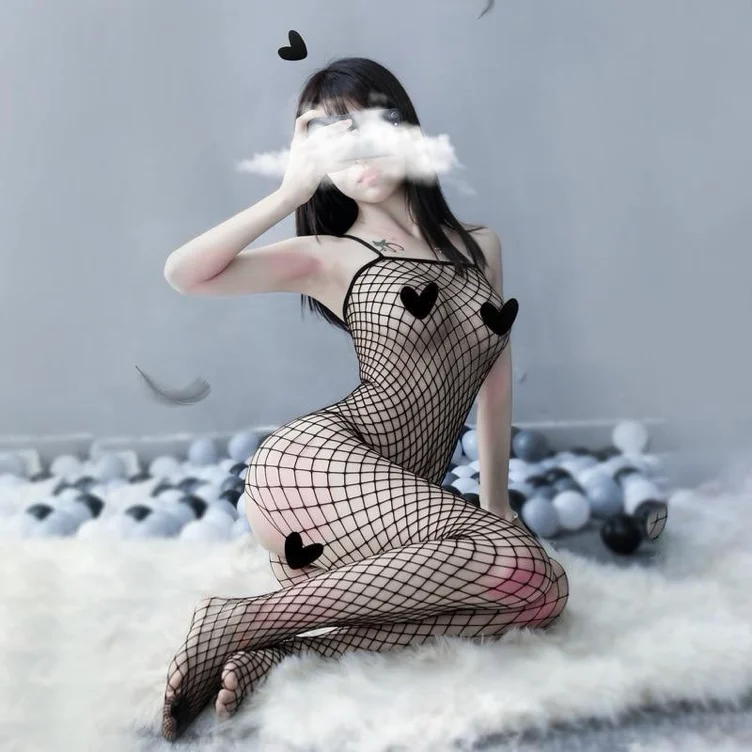 BABYDOLL FISHNET BODYSUIT