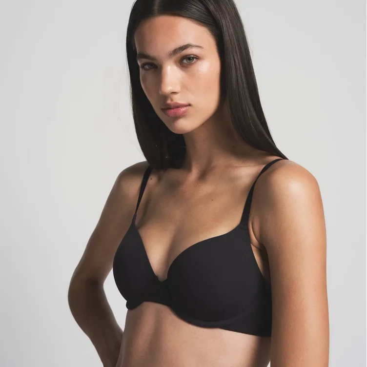 Skims T-Shirt Bra