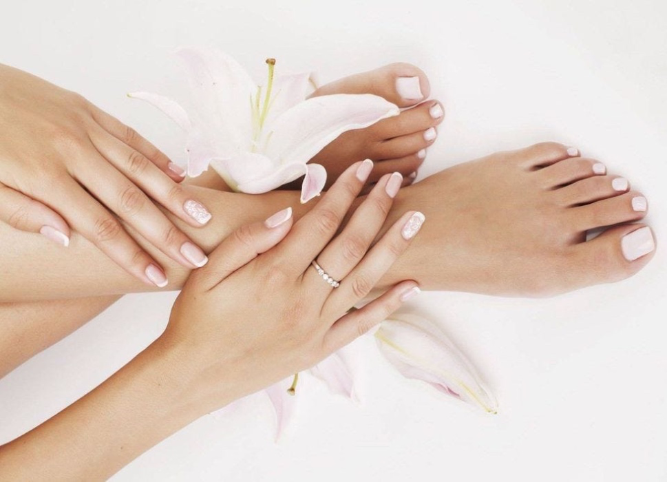 Mani/Pedi