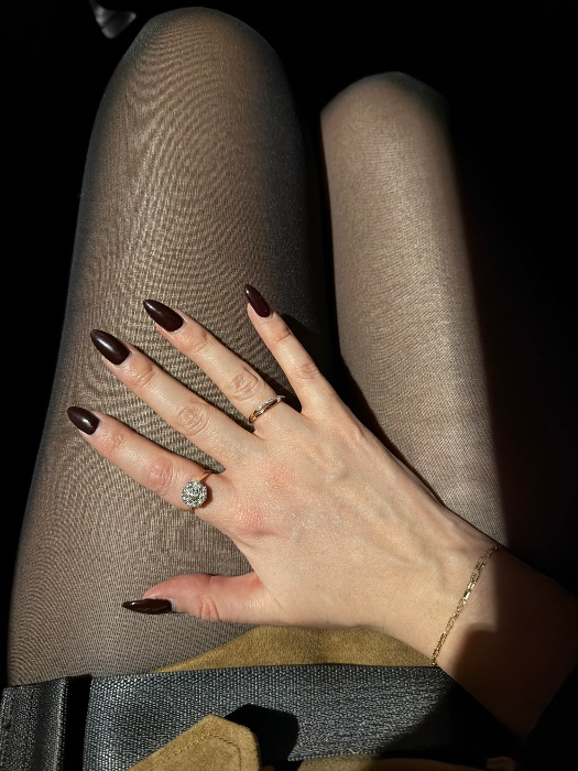 Luxury Mani / Pedicure