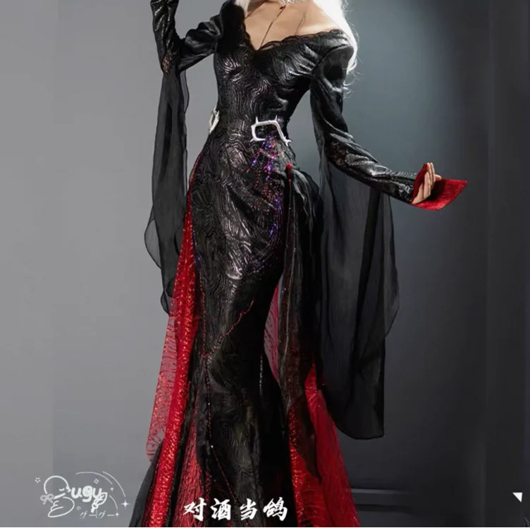 Shalom Path to Nowhere Cosplay