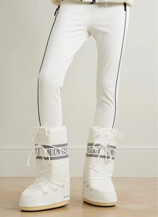White moon boots