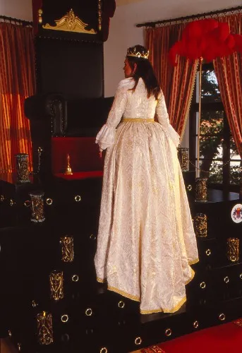 Birthday gift for the Empress - 50