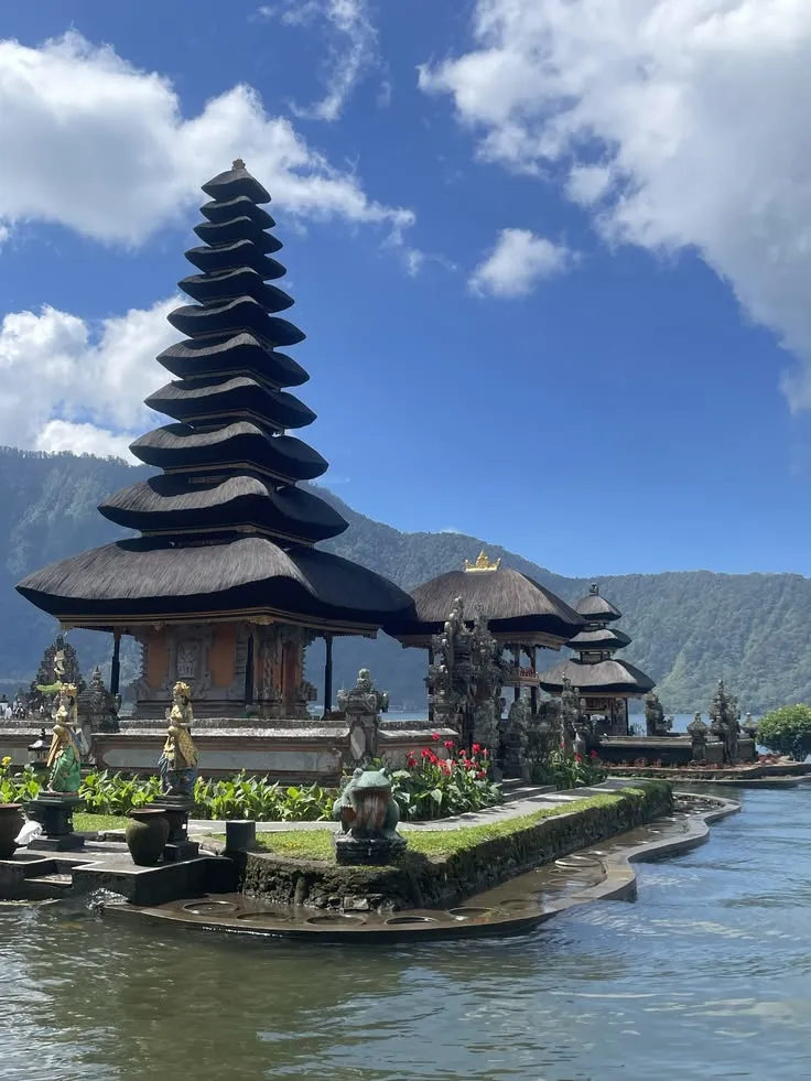 DREAM VACATION - BALI