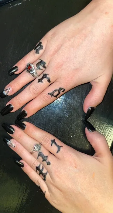 Nails (monthly)