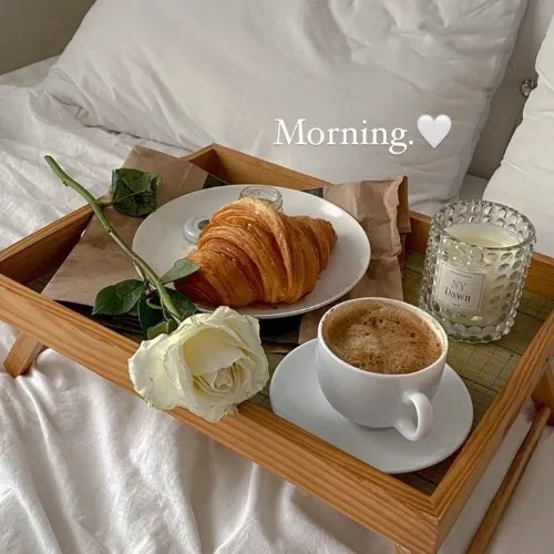 Un café + une patisserie ☕🥐