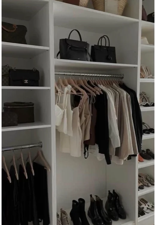 🪞 Wardrobe Refresh