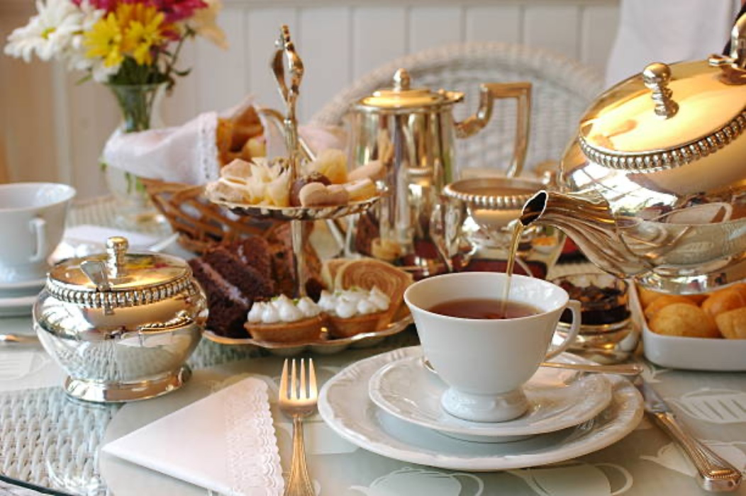 Invite Me for breakf