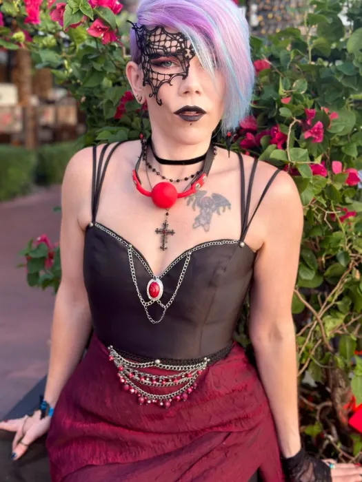 Sexy Outfit Funds!