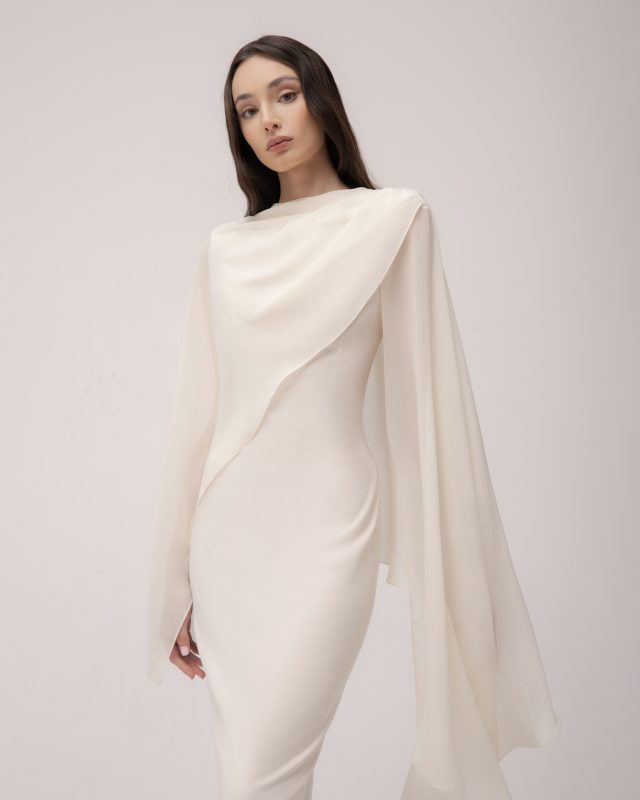 Sky Dress in Midi | Dalood