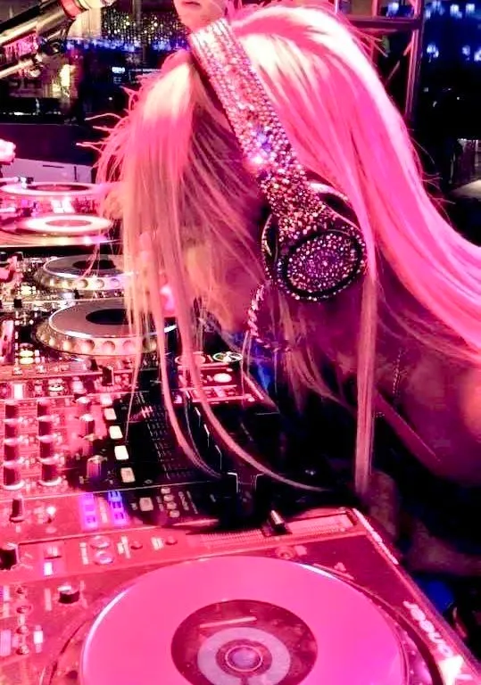 DJ classes