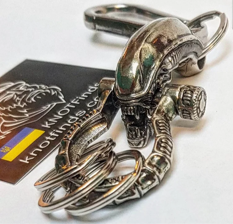 Alien Keychain