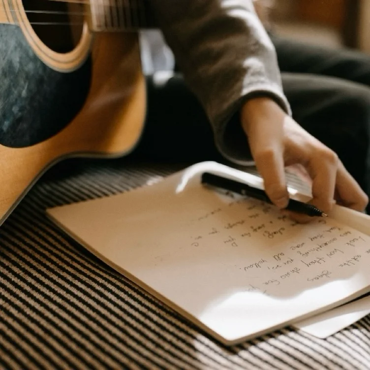 Singer Songwriter course (10 weeks)