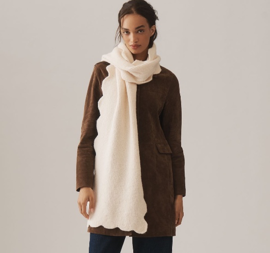 Maeve Scallop Scarf