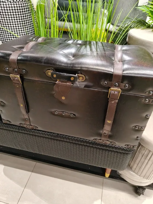 Storage box - ottoman