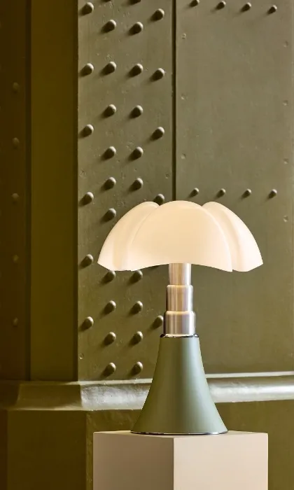 Martinelli Luce Pipistrello Table Lamp