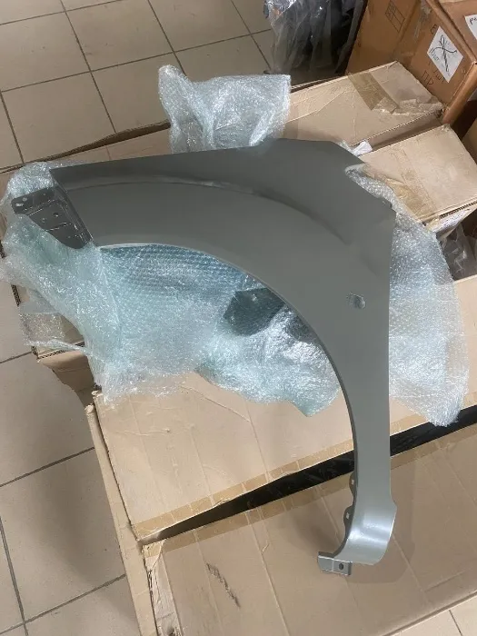 Left front fender