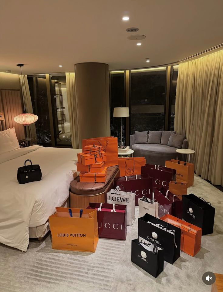 BIG Shopping Spree