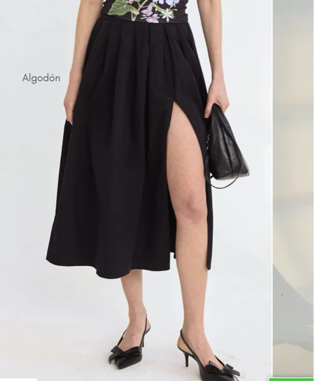 Black sexy skirt