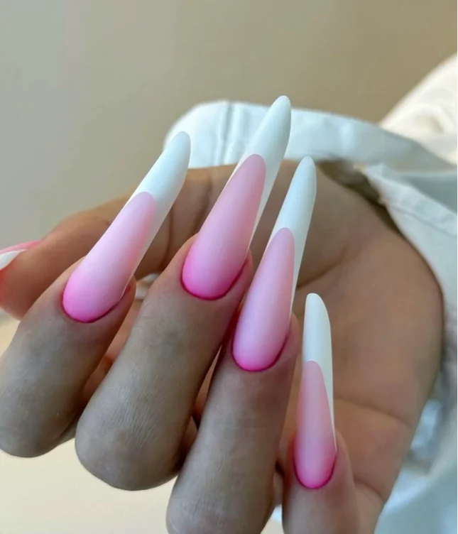 get nails done 💅🏽