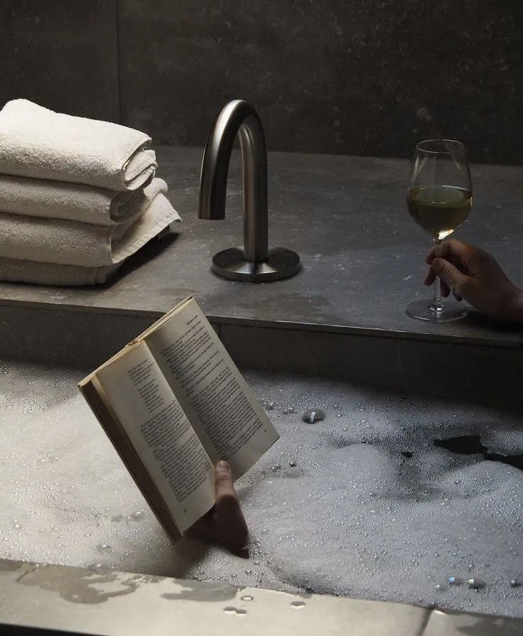 BOOK & BATH