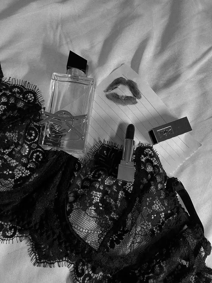 ⋆ lingerie