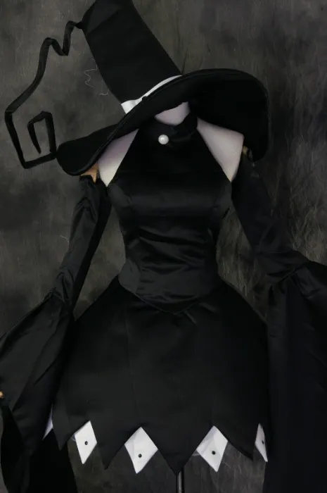 ⋆ cosplay fund