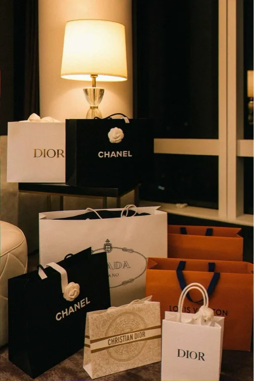 €1500 Shopping Spree 💸
