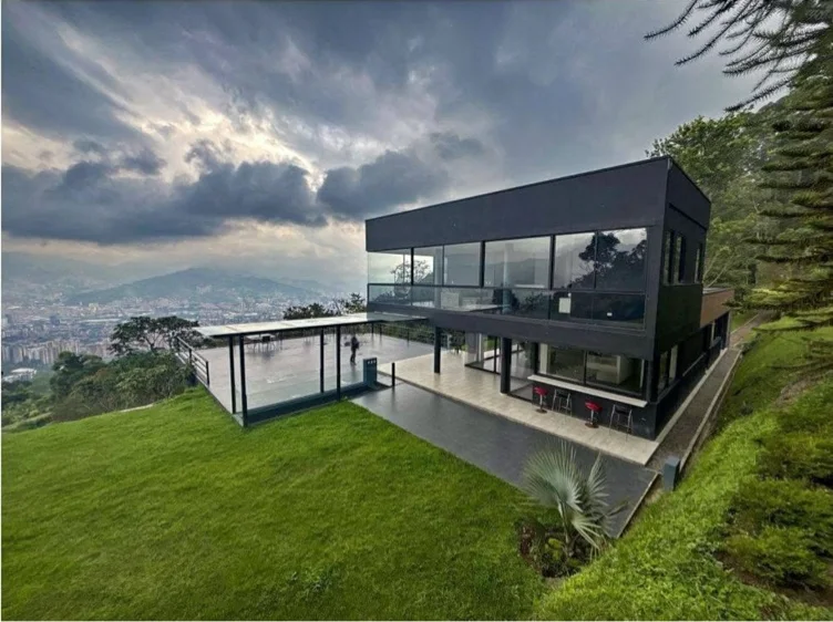 To build the country house of my dreams🏡🪏♥️✨