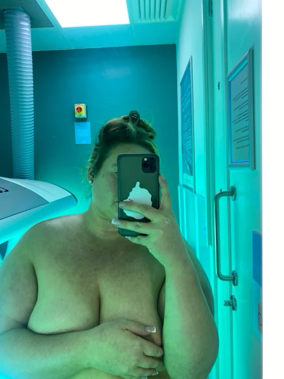 Month sun bed 
