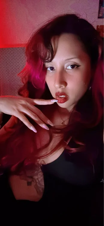  🍒𝓜𝓪𝓷𝓲𝓬𝓾𝓻𝓮🍒