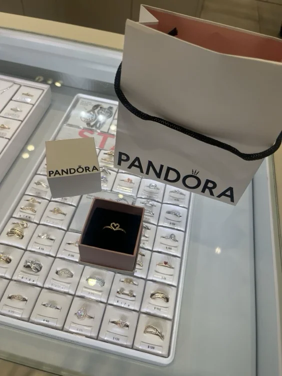 $800 Jewelry Shopping Spree 