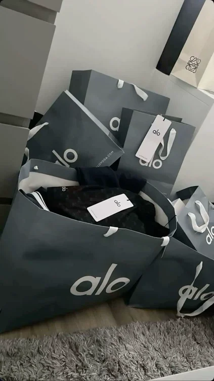 $500 Alo Shopping Spree