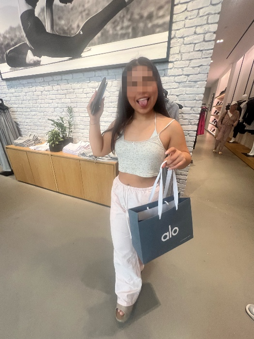mini shopping spree