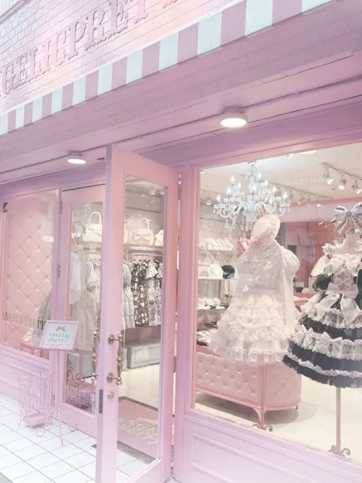 Palace Rent♡꒷꒦