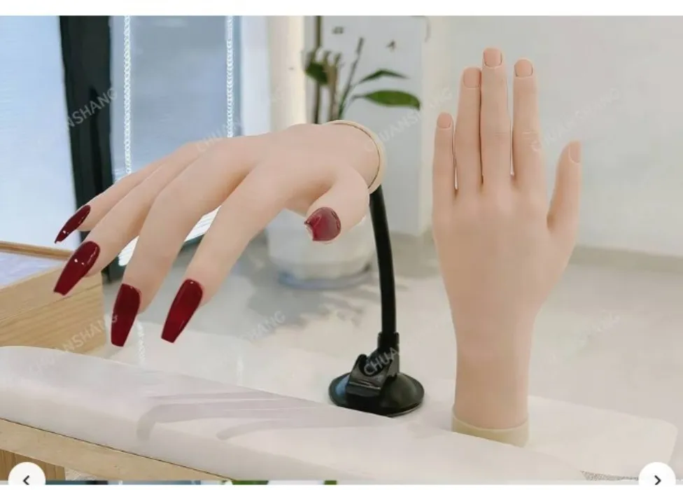 Extra Tomie hands