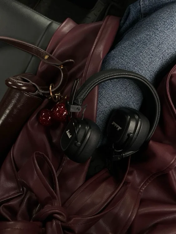 Headphones