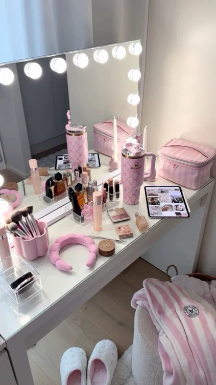 Princess Vanity Fund 🩰