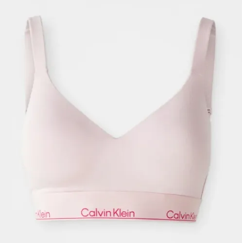 pink bra ck