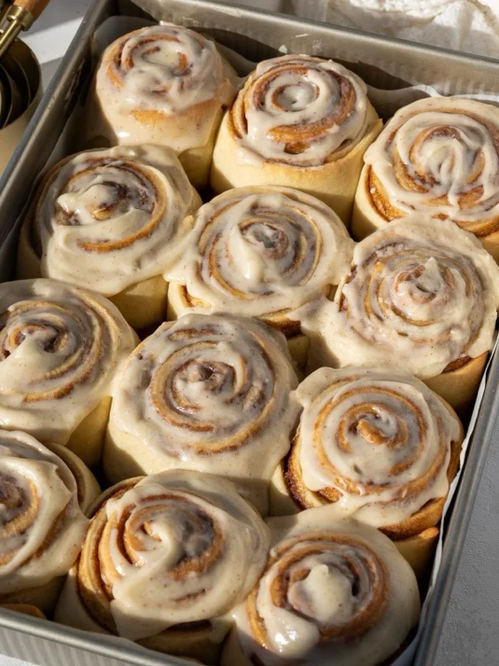 Cinnamon rolls 