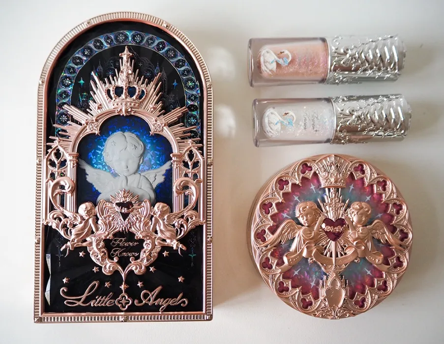 Flower Knows Make Up